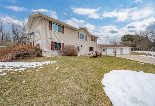 $315,000 | 104 Northwest Avenue, Bovey, MN 55709