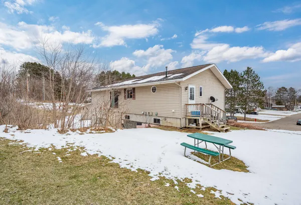 $315,000 | 104 Northwest Avenue, Bovey, MN 55709