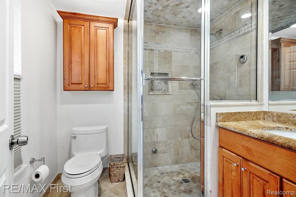 659 Campus Road Rochester Hills, MI 48309 - Photo 19 of 47