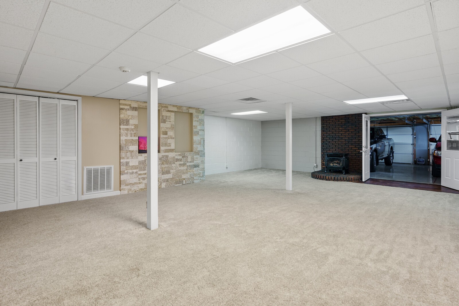 415 Woodruff Road Adams, TN 37010 - Photo 33 of 47 a view of an empty room