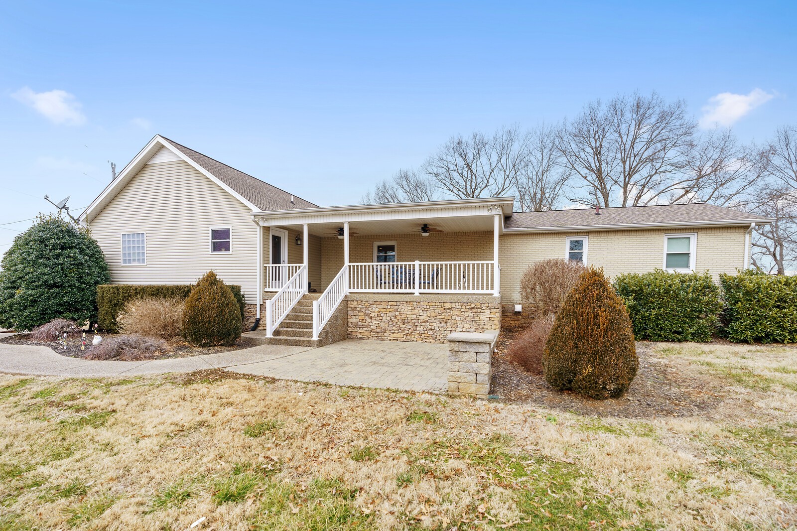 415 Woodruff Road Adams, TN 37010 - Photo 7 of 47 a view of a house with backyard and sitting area