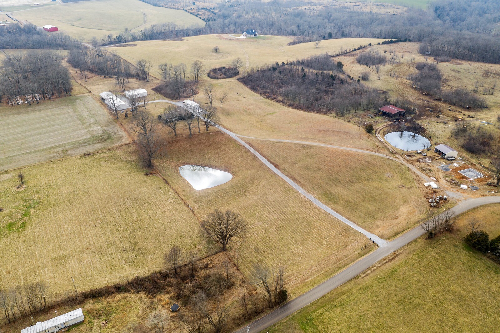 415 Woodruff Road Adams, TN 37010 - Photo 10 of 47