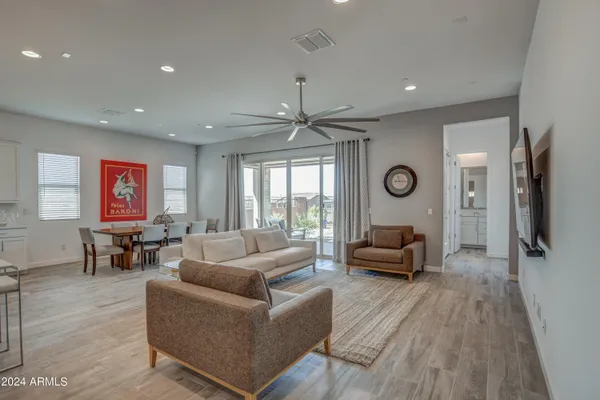 $4,500 | 31742 North 123rd Avenue, Peoria, AZ 85383