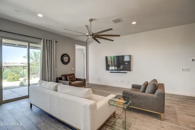 $4,500 | 31742 North 123rd Avenue, Peoria, AZ 85383