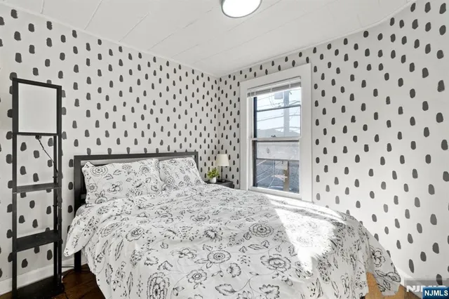 $599,999 | 9 East 51st Street, Bayonne, NJ 07002