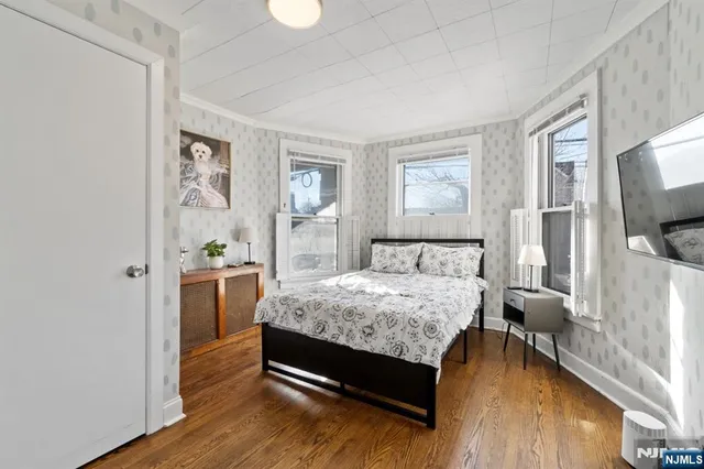 $599,999 | 9 East 51st Street, Bayonne, NJ 07002