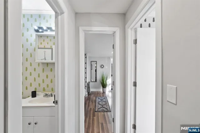 $599,999 | 9 East 51st Street, Bayonne, NJ 07002