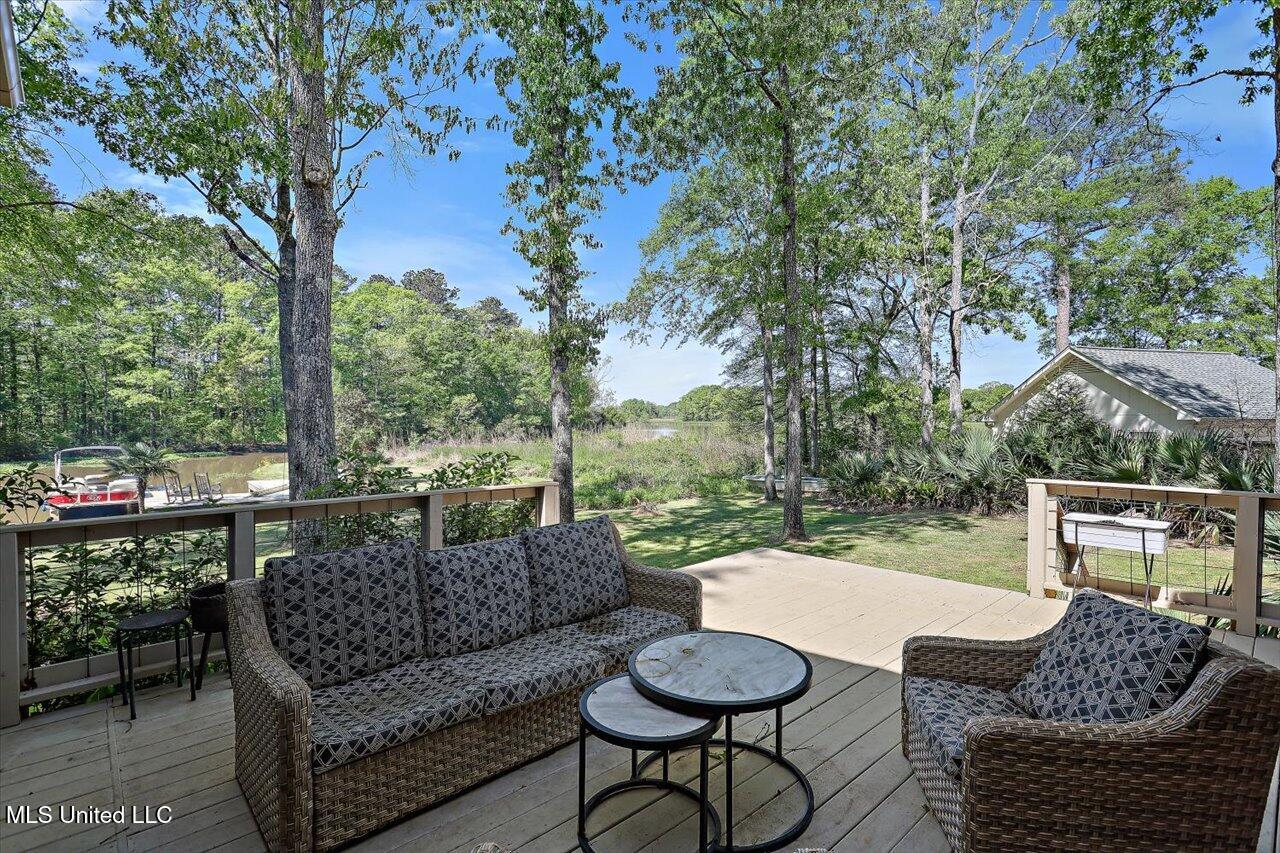 1109 Foxpoint Brandon, MS 39047 - Photo 61 of 99 054-1109 Foxpoint