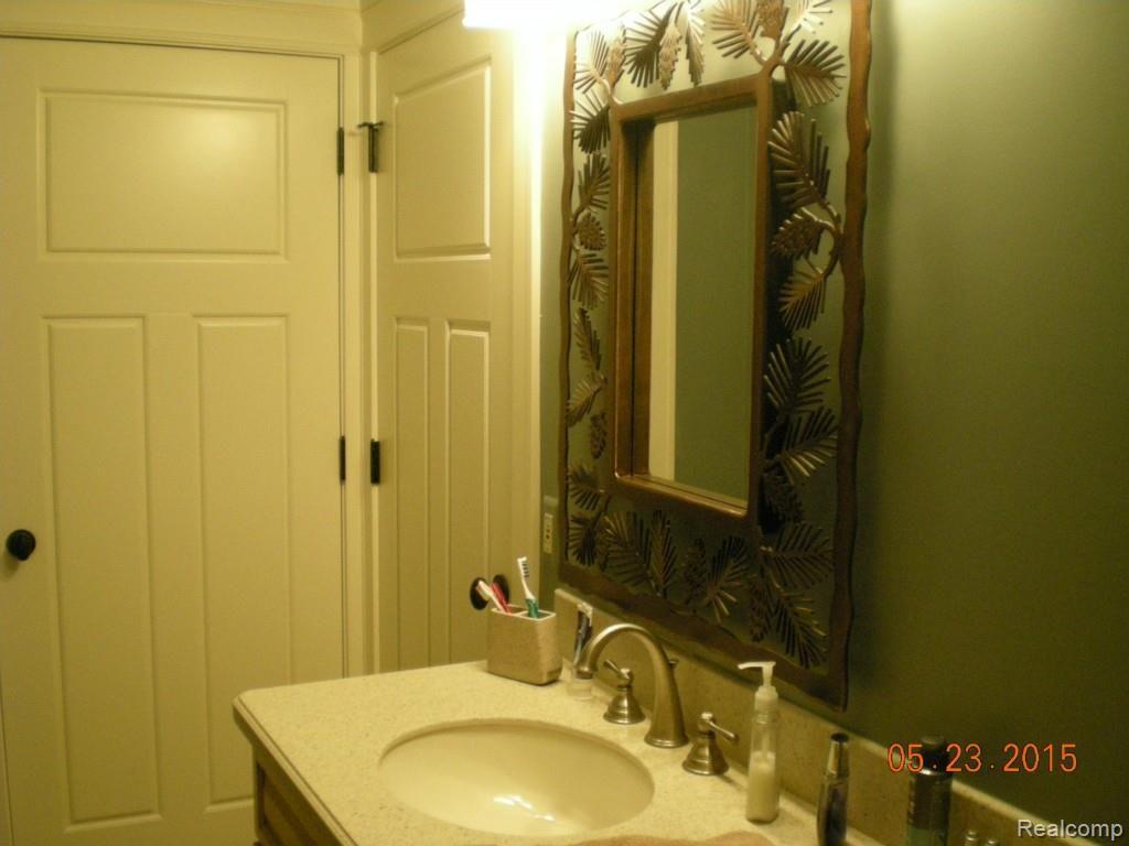 4200 Colonial Court Howell, MI 48843 - Photo 80 of 86 LL MASTER BATH