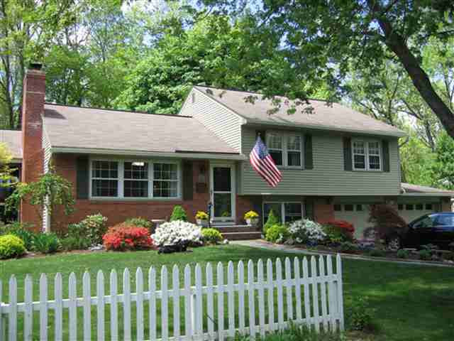 60 Marlboro Road Bethlehem, NY 12054 - Photo 1 of 12 Photo 1