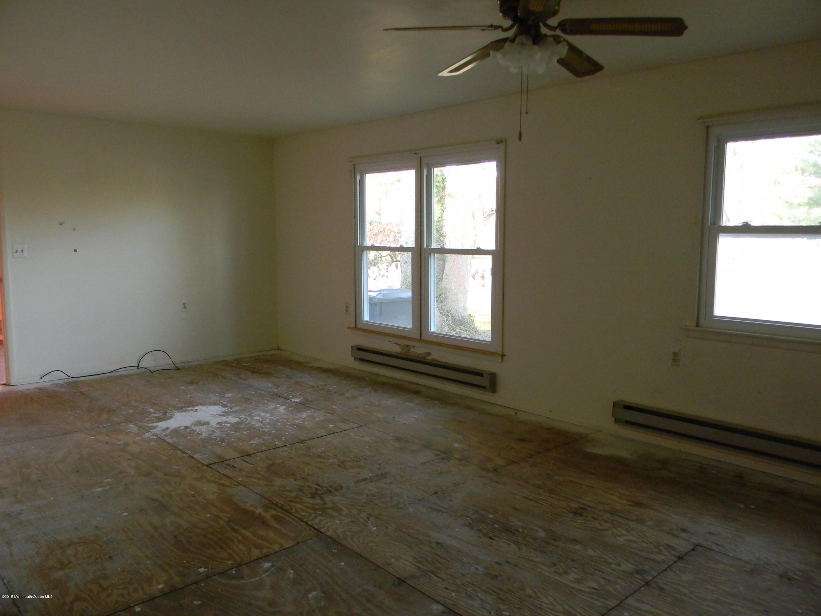 41 Sycamore Access Road, Unit 15 Manahawkin, NJ 08050 - Photo 4 of 13 008