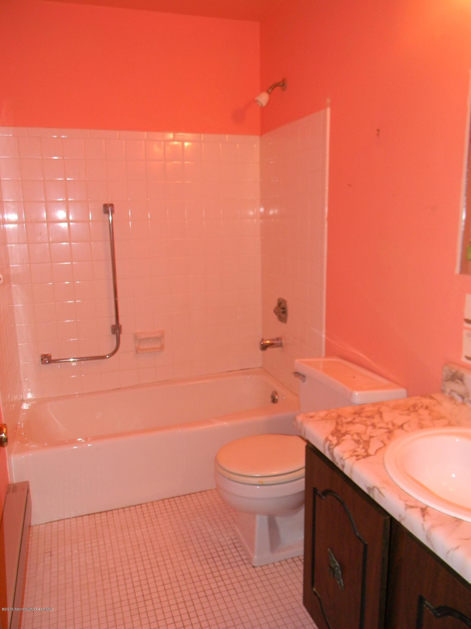 41 Sycamore Access Road, Unit 15 Manahawkin, NJ 08050 - Photo 9 of 13 007
