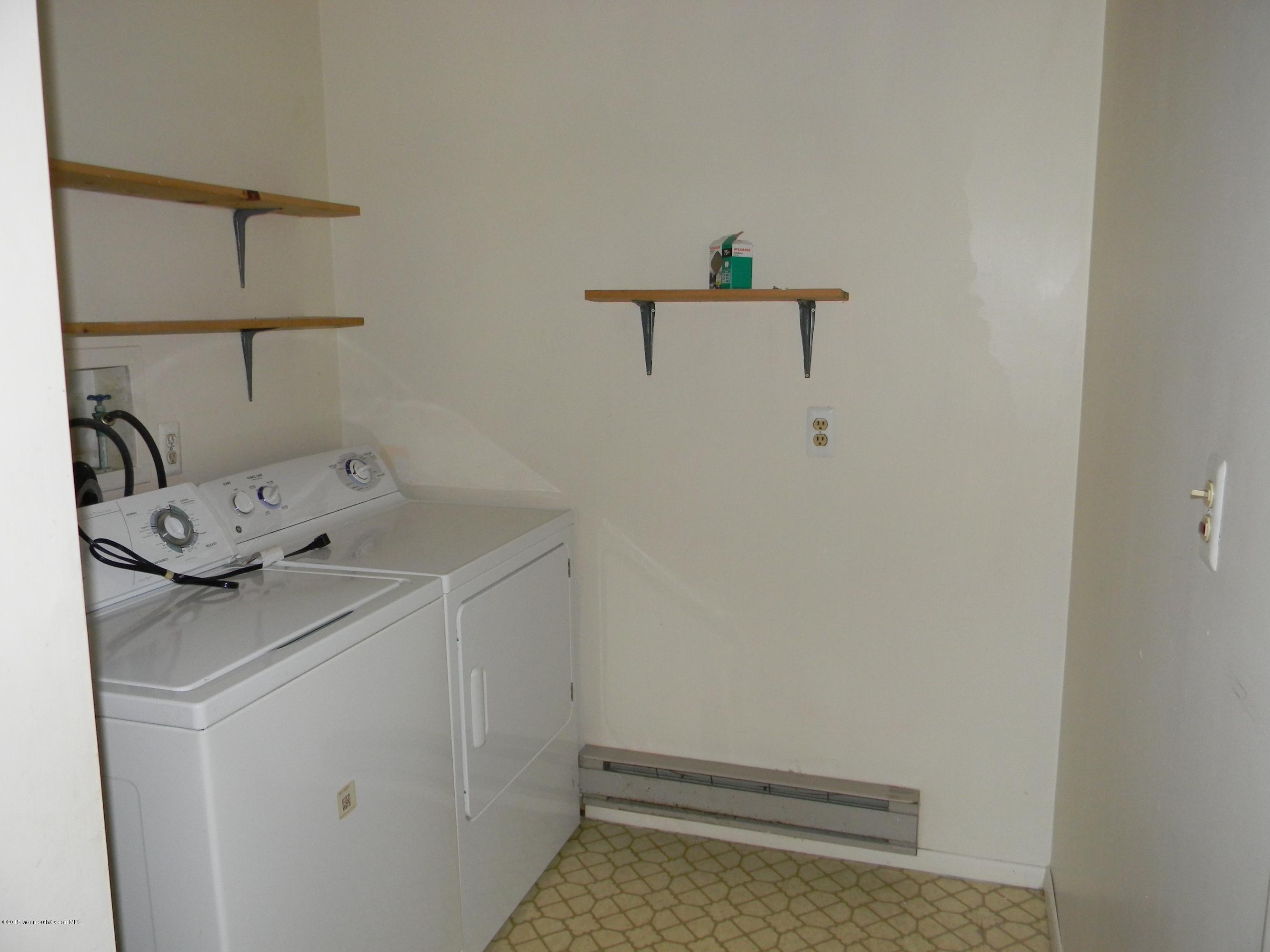 41 Sycamore Access Road, Unit 15 Manahawkin, NJ 08050 - Photo 10 of 13 010