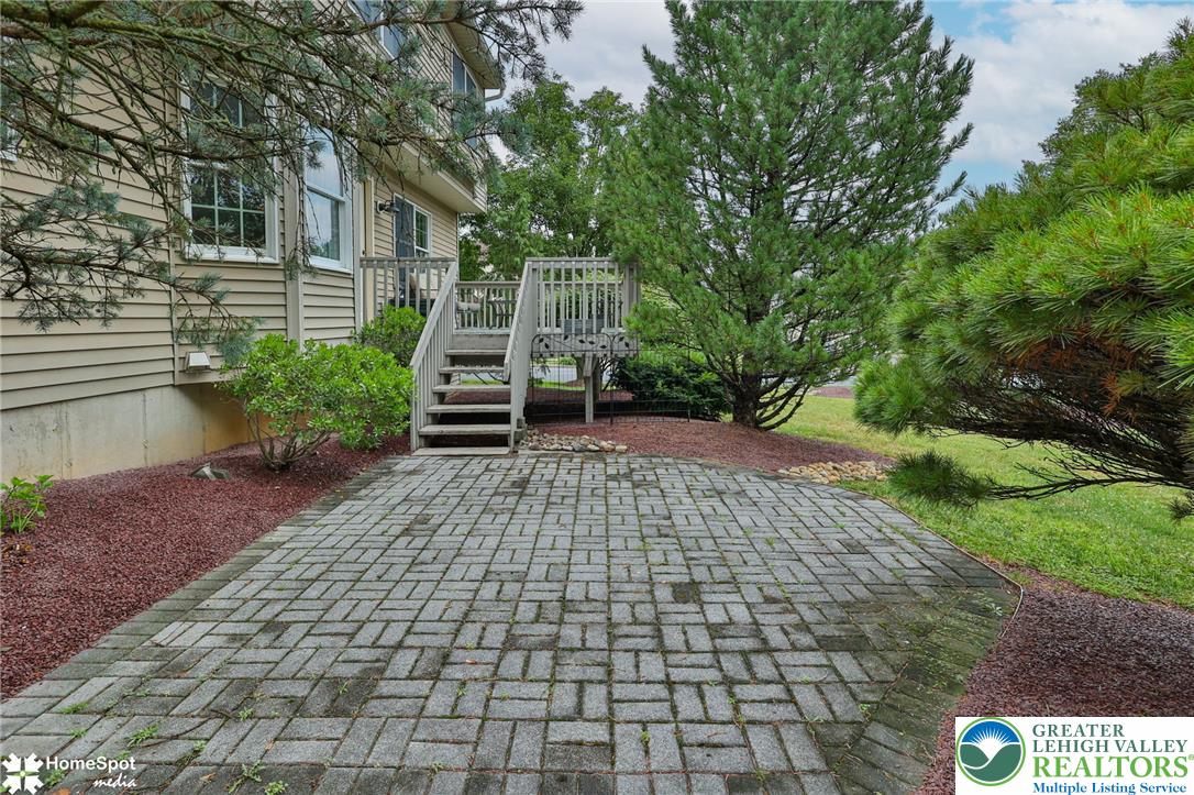 4070 Ross Road Bethlehem, PA 18020 - Photo 48 of 59
