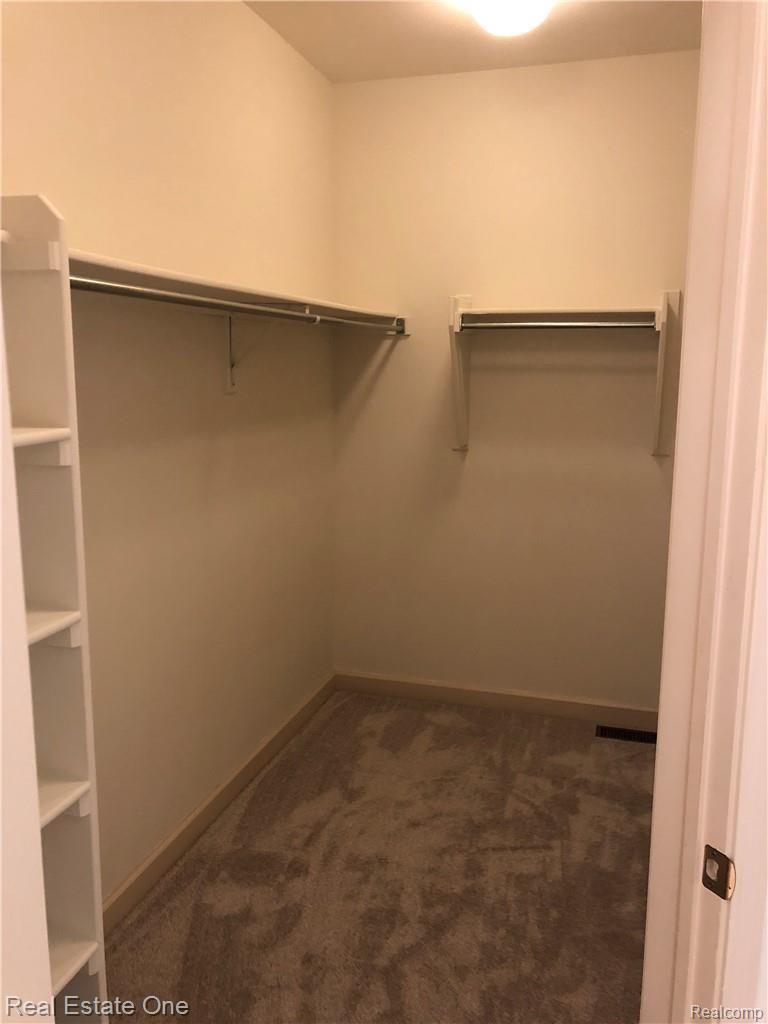3675 Tremonte Circle, Unit 77 Rochester, MI 48306 - Photo 21 of 38 246.JPG
