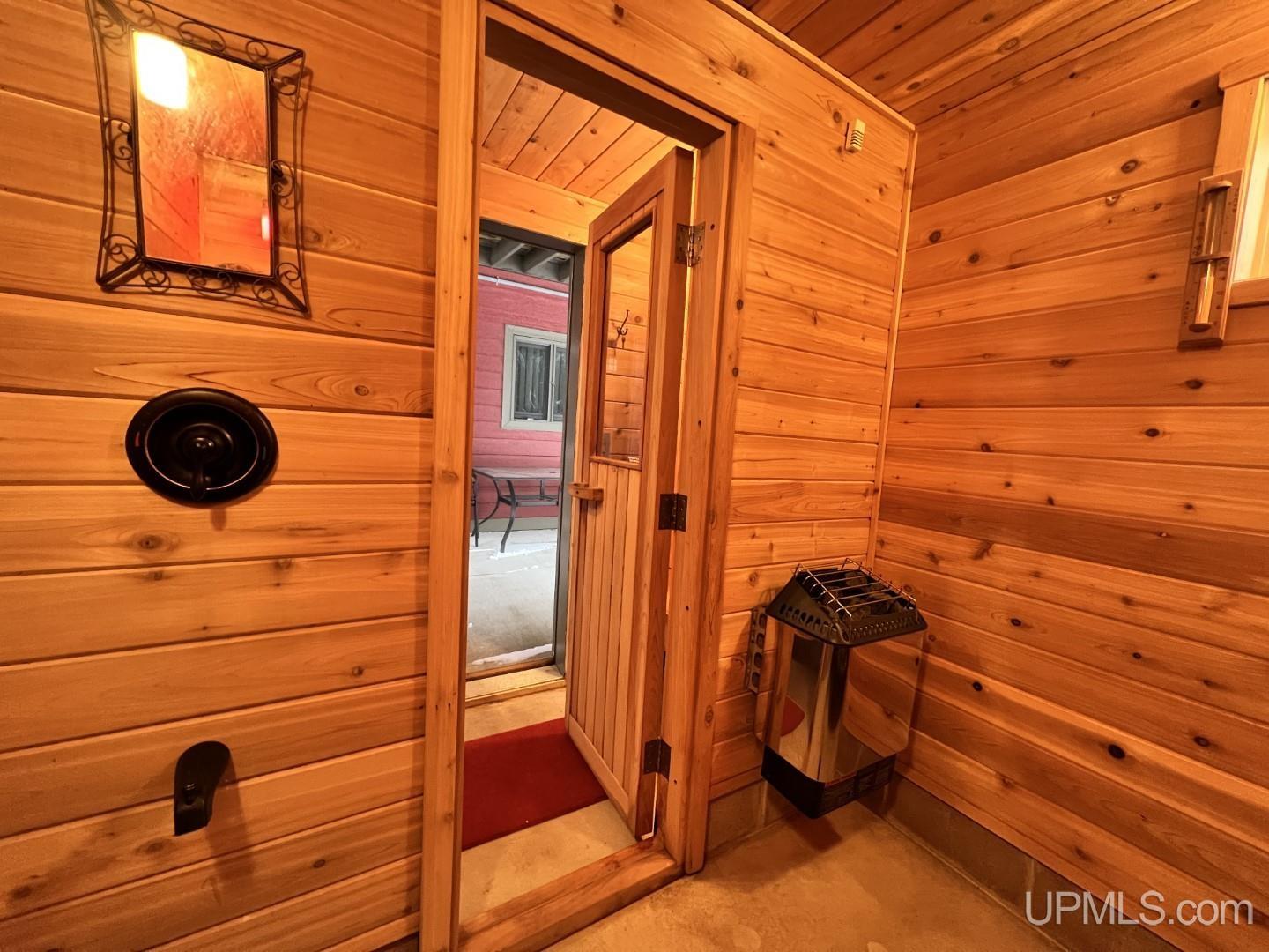 105 Tuttle Avenue L'Anse, MI 49946 - Photo 47 of 66