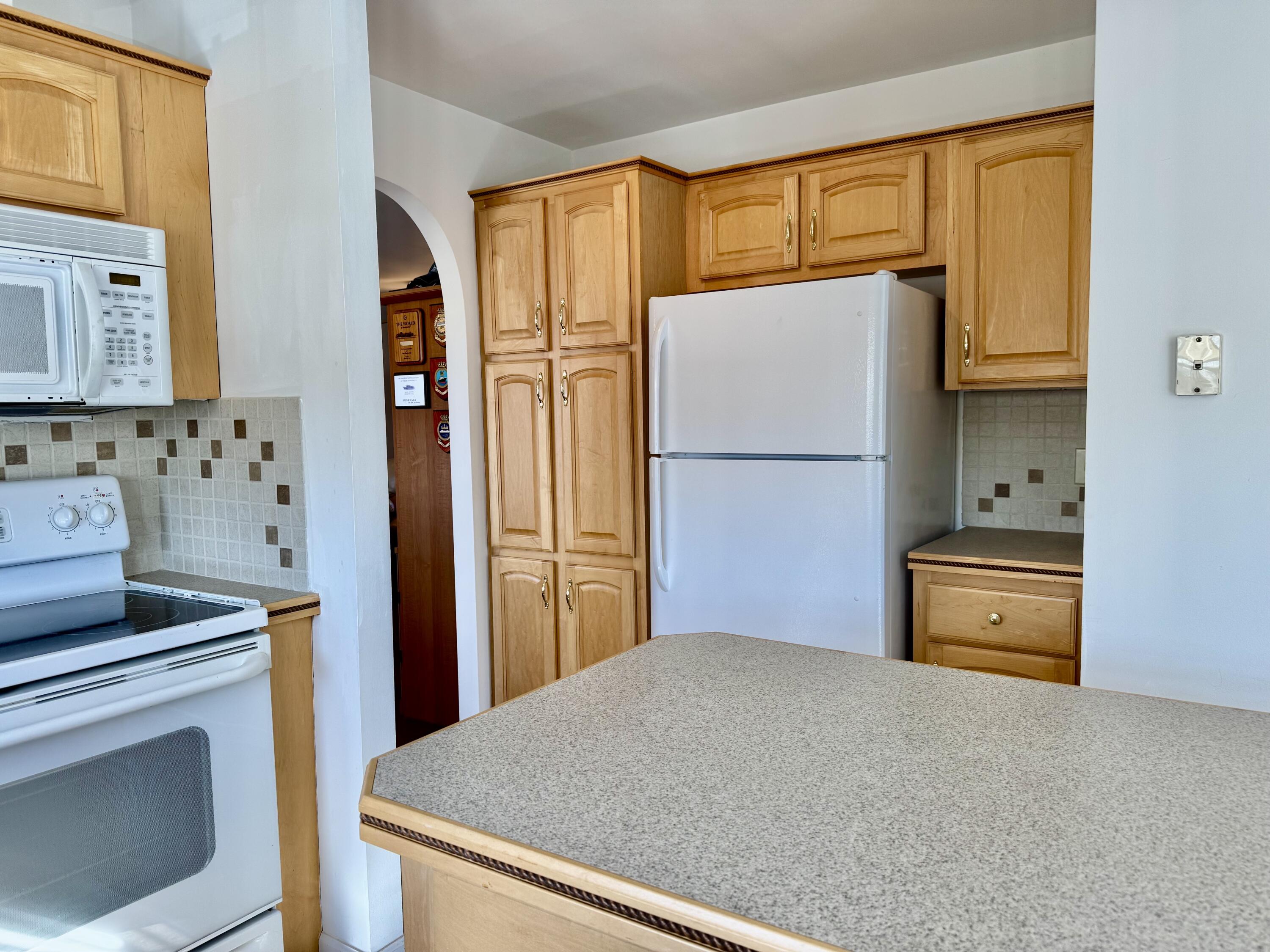 18 Mortland Road Searsport, ME 04974 - Photo 13 of 37 IMG_6813