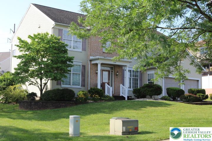 2509 Somerset Road Whitehall, PA 18052 - Photo 2 of 58 Front Quarter