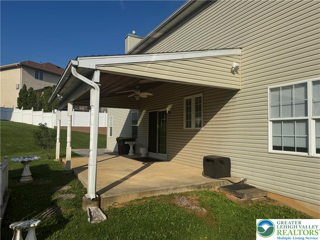 2509 Somerset Road Whitehall, PA 18052 - Photo 7 of 58 Patio