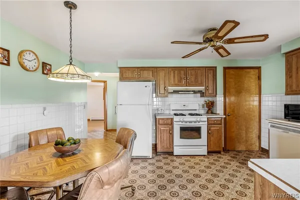 $269,900 | 39 Cardy Lane, Cheektowaga, NY 14043