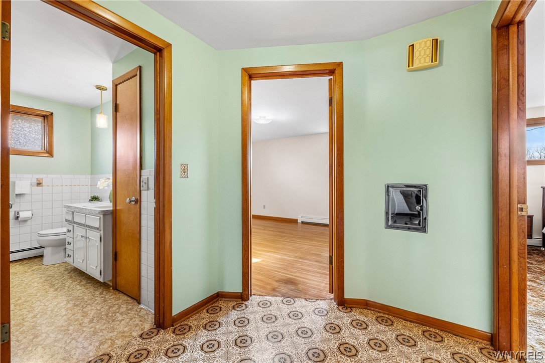 39 Cardy Lane Cheektowaga, NY 14043 - Photo 14 of 32 Hallway to bathroom and bedrooms