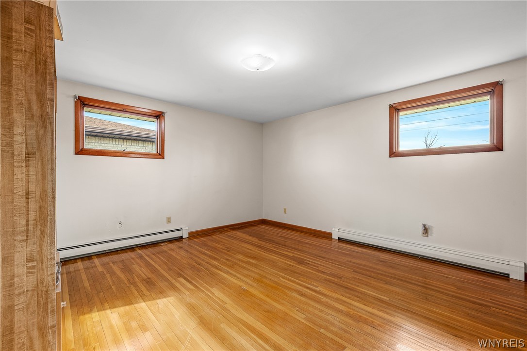 39 Cardy Lane Cheektowaga, NY 14043 - Photo 17 of 32 Bedroom #2
