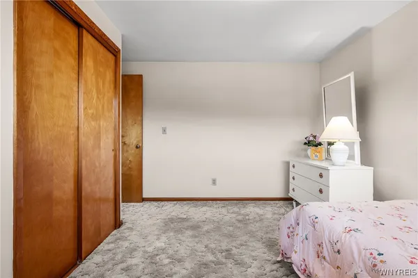 $269,900 | 39 Cardy Lane, Cheektowaga, NY 14043