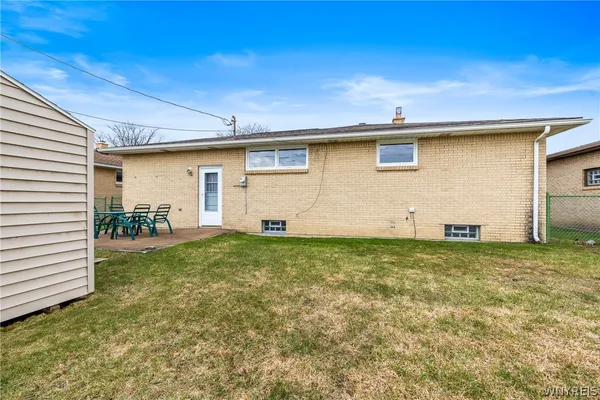 $269,900 | 39 Cardy Lane, Cheektowaga, NY 14043