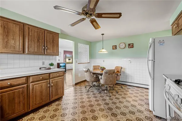 $269,900 | 39 Cardy Lane, Cheektowaga, NY 14043