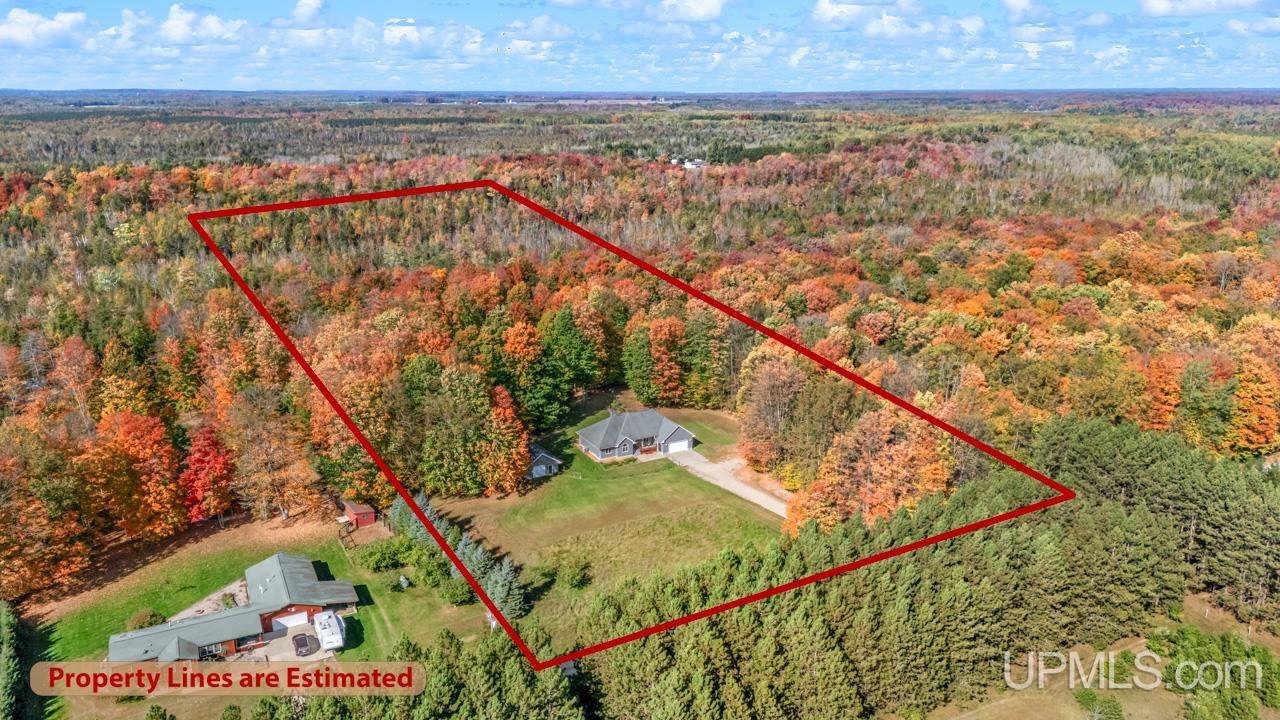 8575 M.5 Road Gladstone, MI 49837 - Photo 3 of 33