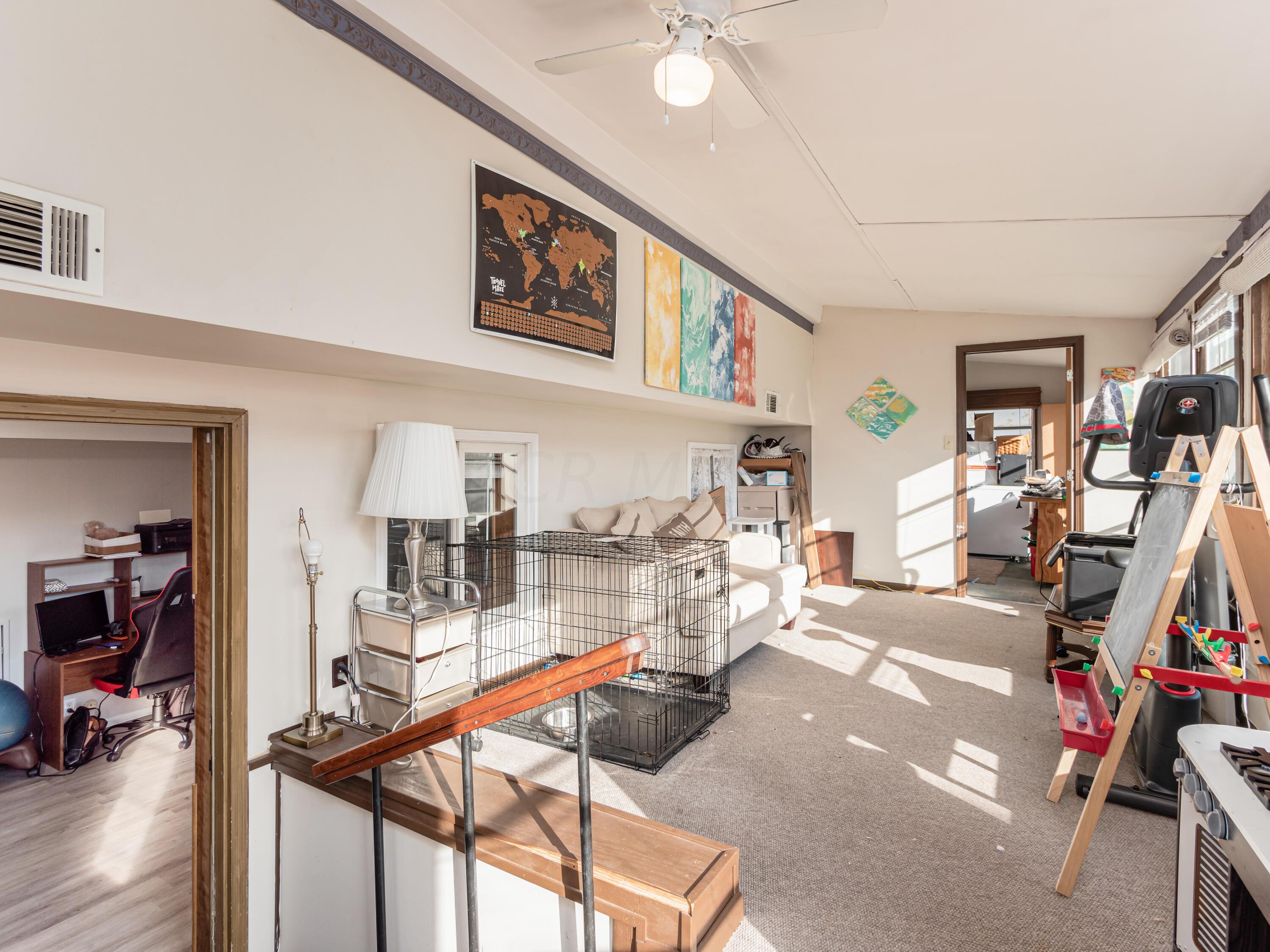 4943 Justin Road Columbus, OH 43227 - Photo 28 of 33 Four Seasons Room