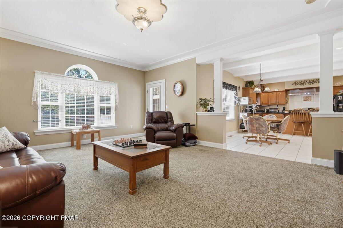 252 Chestnut Road Blakeslee, PA 18610 - Photo 6 of 44 06-004_DSC00101