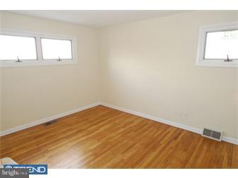 454 Foster Drive Springfield, PA 19064 - Photo 5 of 6 Bedroom