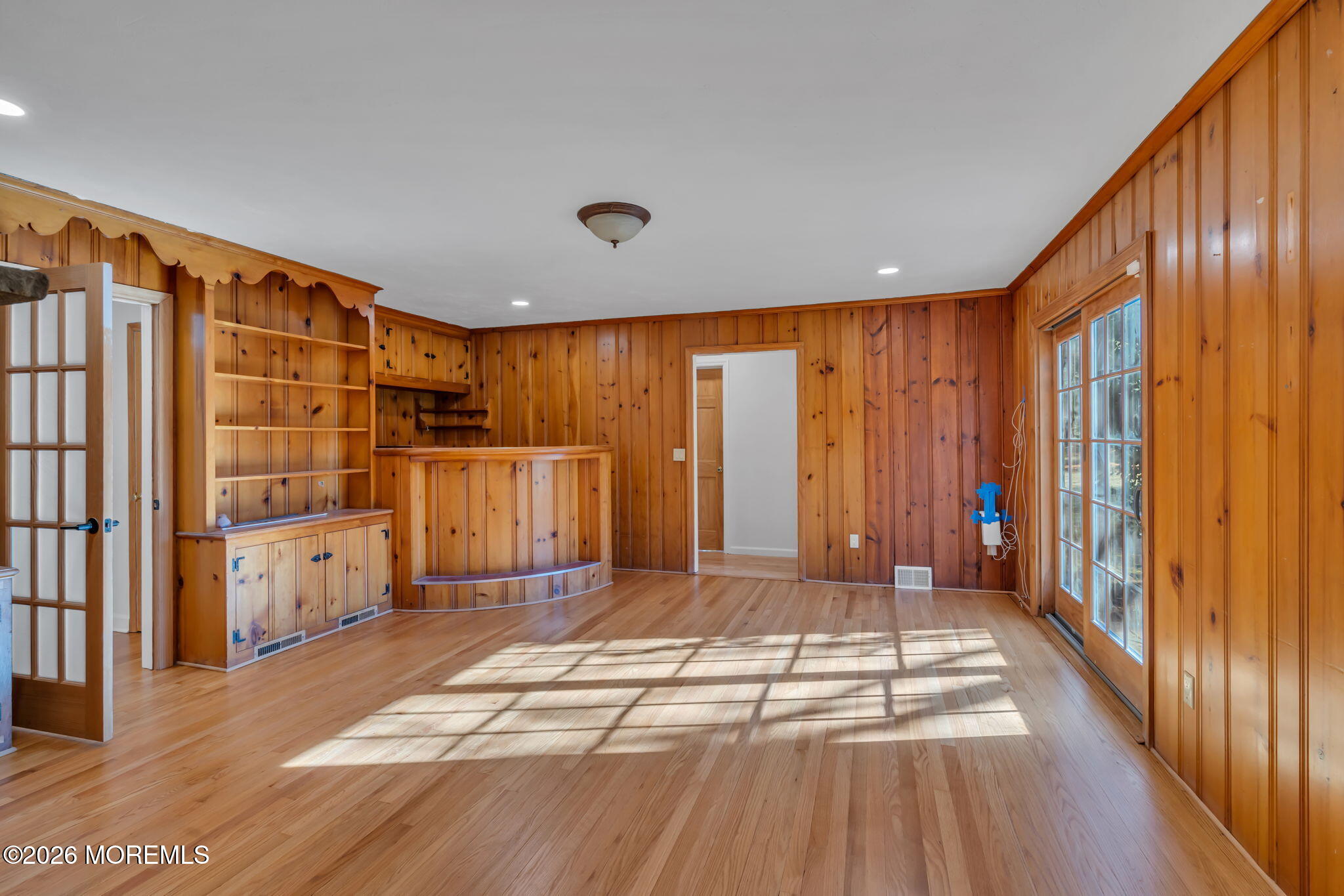 53 Montrose Road Colts Neck, NJ 07722 - Photo 6 of 43 42-web-or-mls-DSC09985