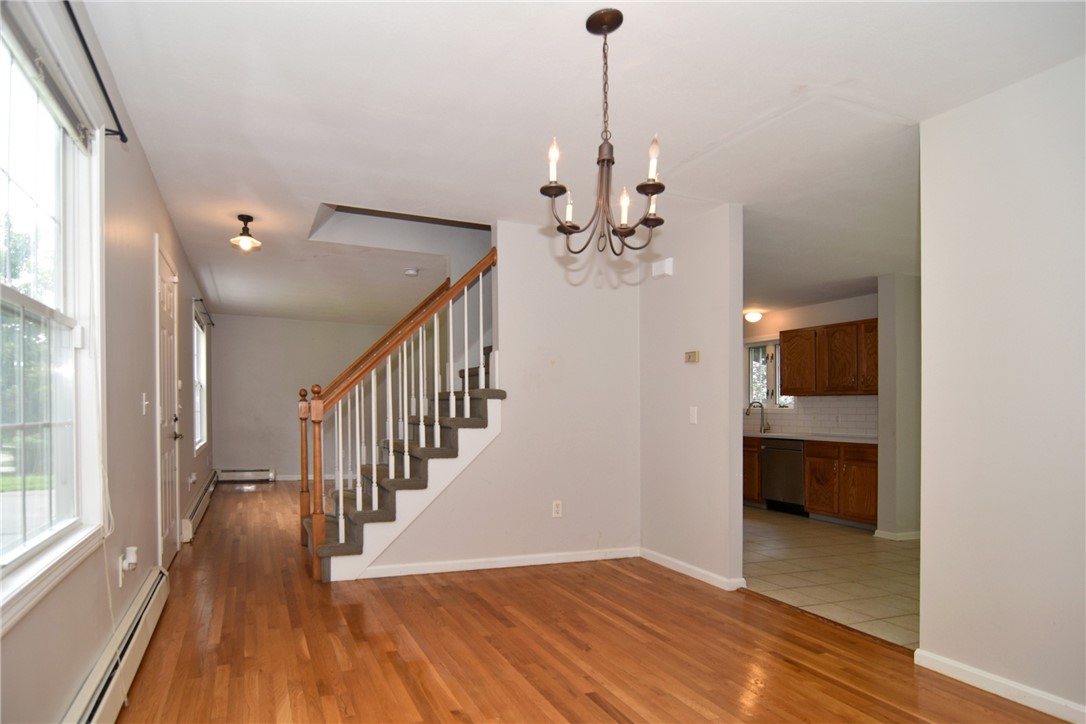 649 Chestnut Hill Road South Kingstown, RI 02879 - Photo 17 of 41