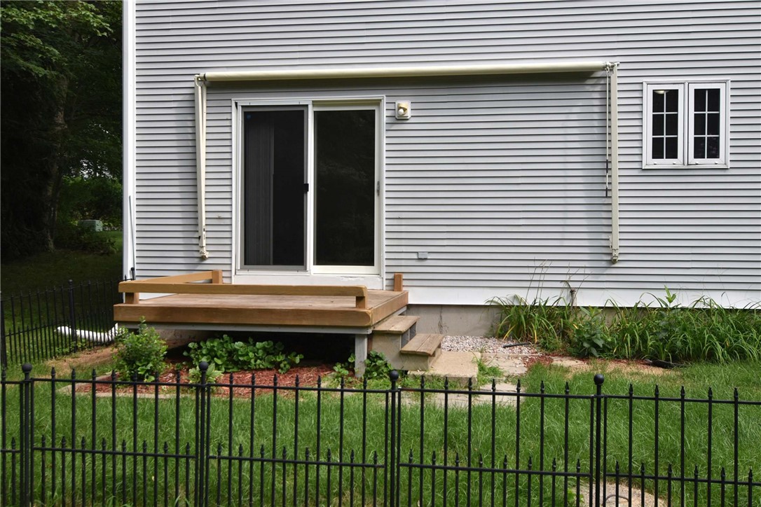 649 Chestnut Hill Road South Kingstown, RI 02879 - Photo 34 of 41