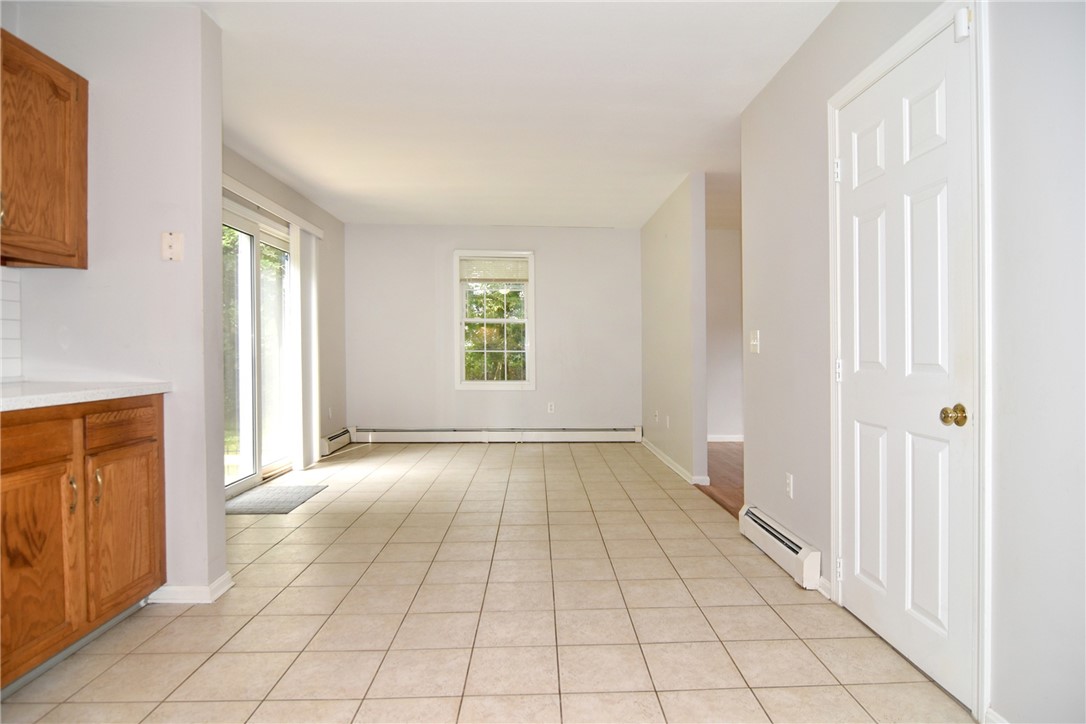 649 Chestnut Hill Road South Kingstown, RI 02879 - Photo 10 of 41