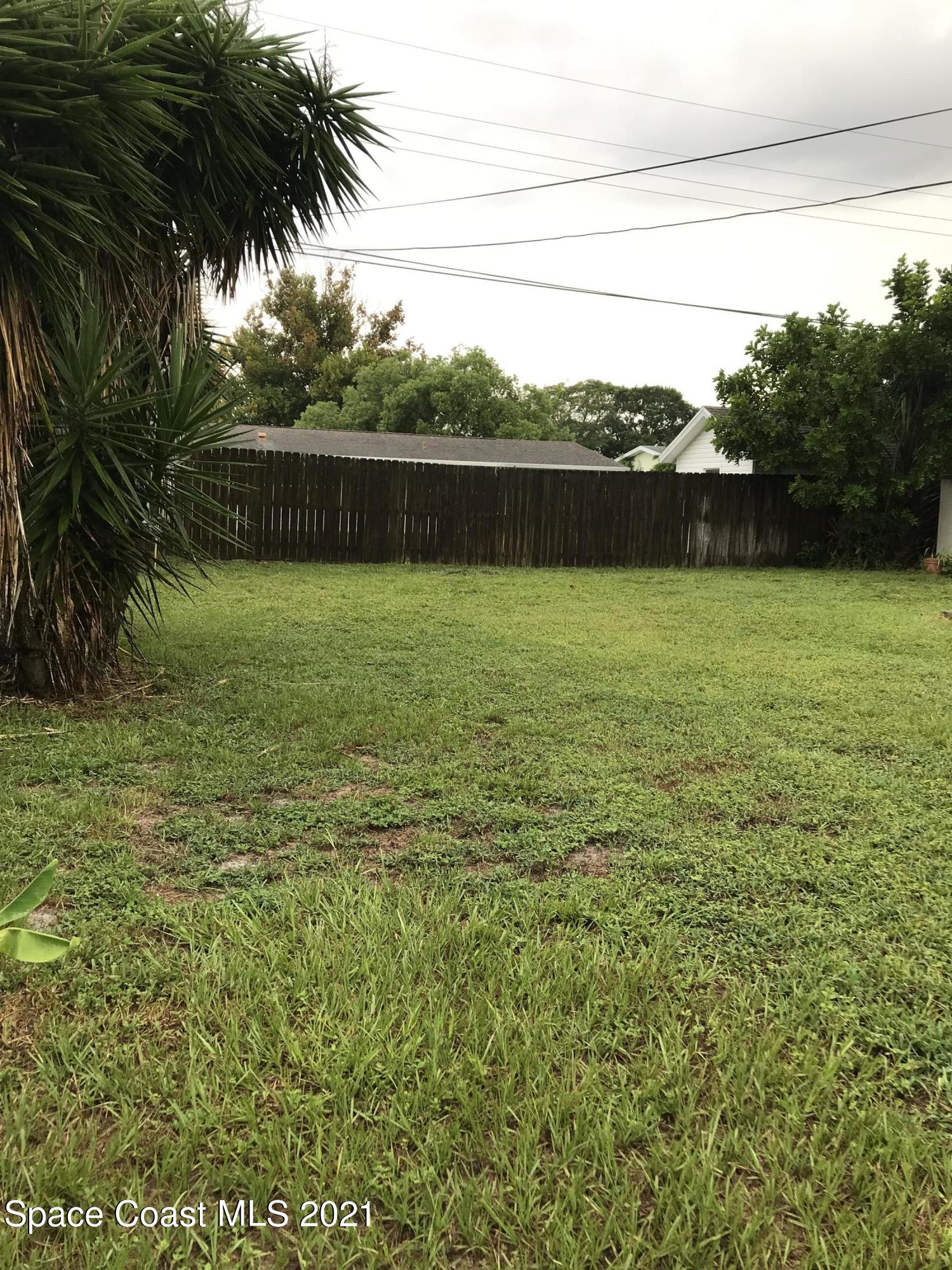 2695 King Richard Road Melbourne, FL 32935 - Photo 22 of 24 E78FF48E-1EE6-4D94-9451-19F63E8908B9