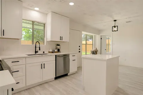 $349,000 | 7926 Windy Creek Drive, Houston, TX 77040