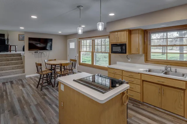 $350,000 | 33909 County Road 3, Crosslake, MN 56442