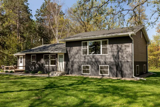 $350,000 | 33909 County Road 3, Crosslake, MN 56442