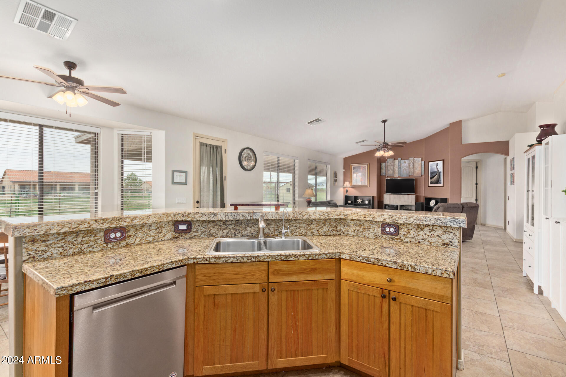 14104 South Tuthill Road Buckeye, AZ 85326 - Photo 14 of 55 14 - Tuthill