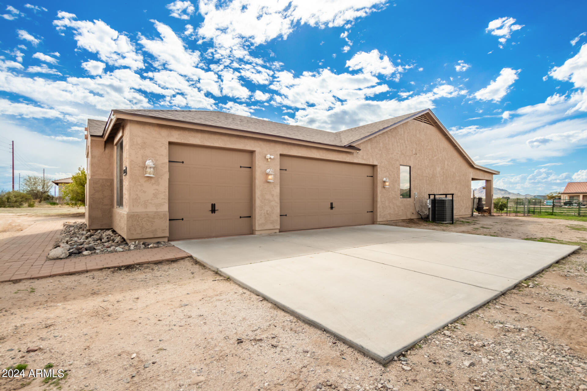 14104 South Tuthill Road Buckeye, AZ 85326 - Photo 34 of 55 10 - Tuthill