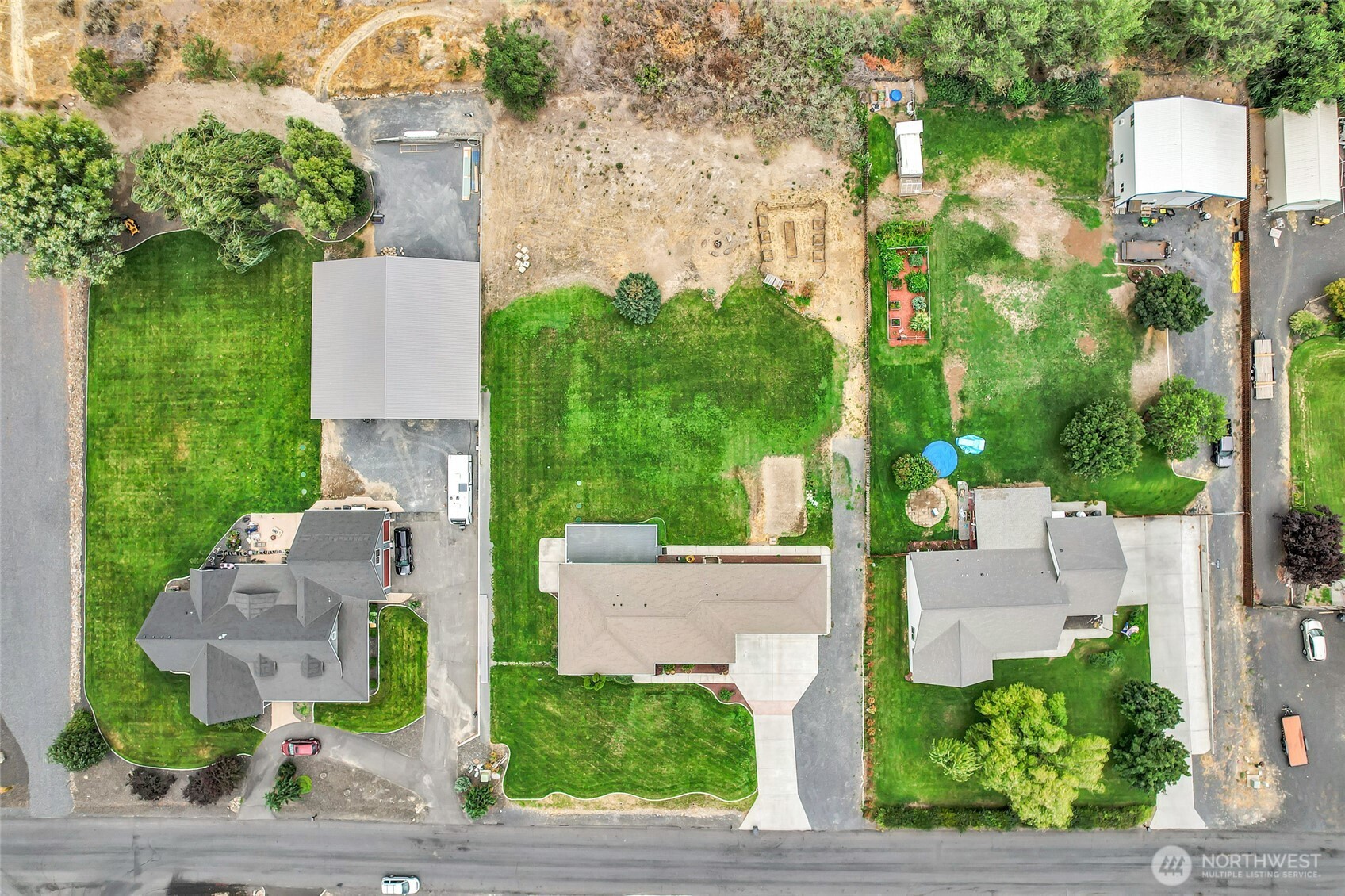 10365 Ne Road Moses Lake, WA 98837 - Photo 2 of 14 Gallery Image 2