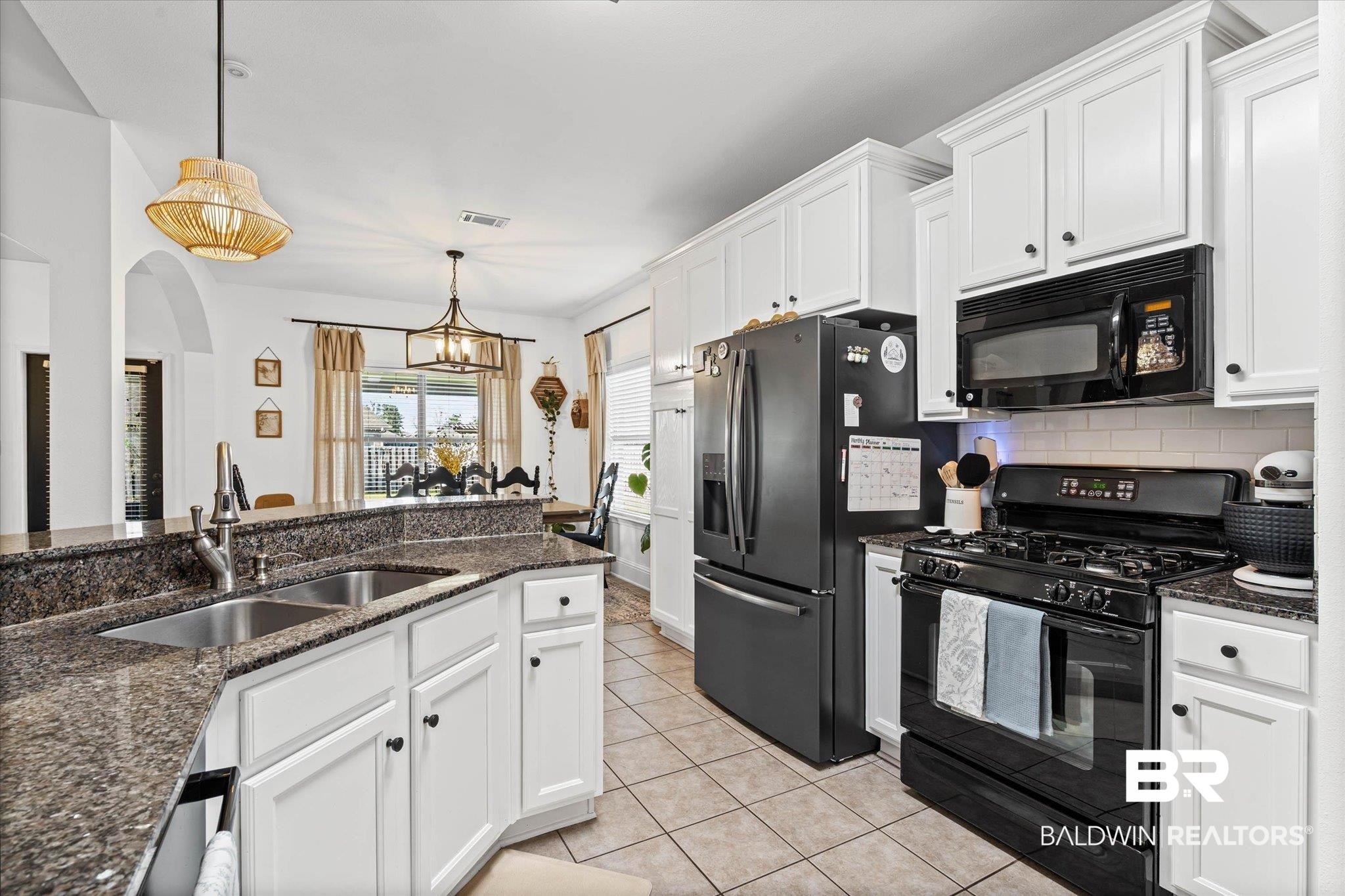 11031 Garrett Road Daphne, AL 36526 - Photo 7 of 23