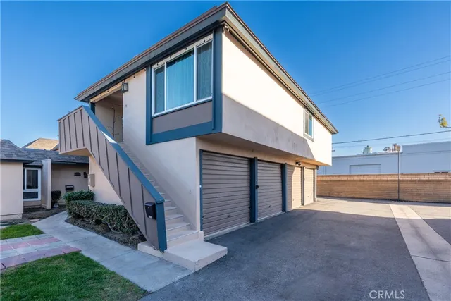 $525,000 | 1143 South Clifpark Circle, Anaheim, CA 92805