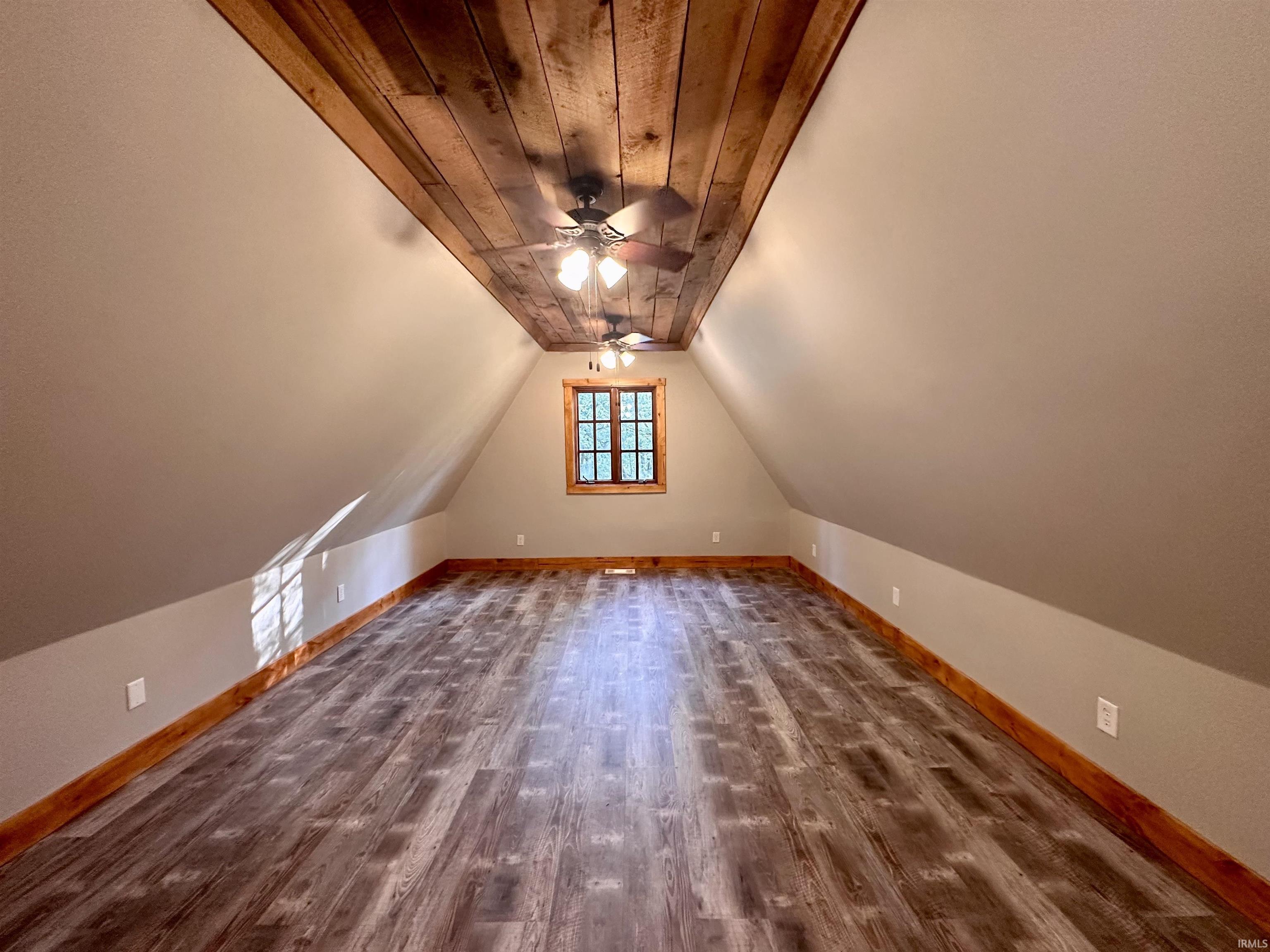 1375 River Road Spencer, IN 47460 - Photo 13 of 22