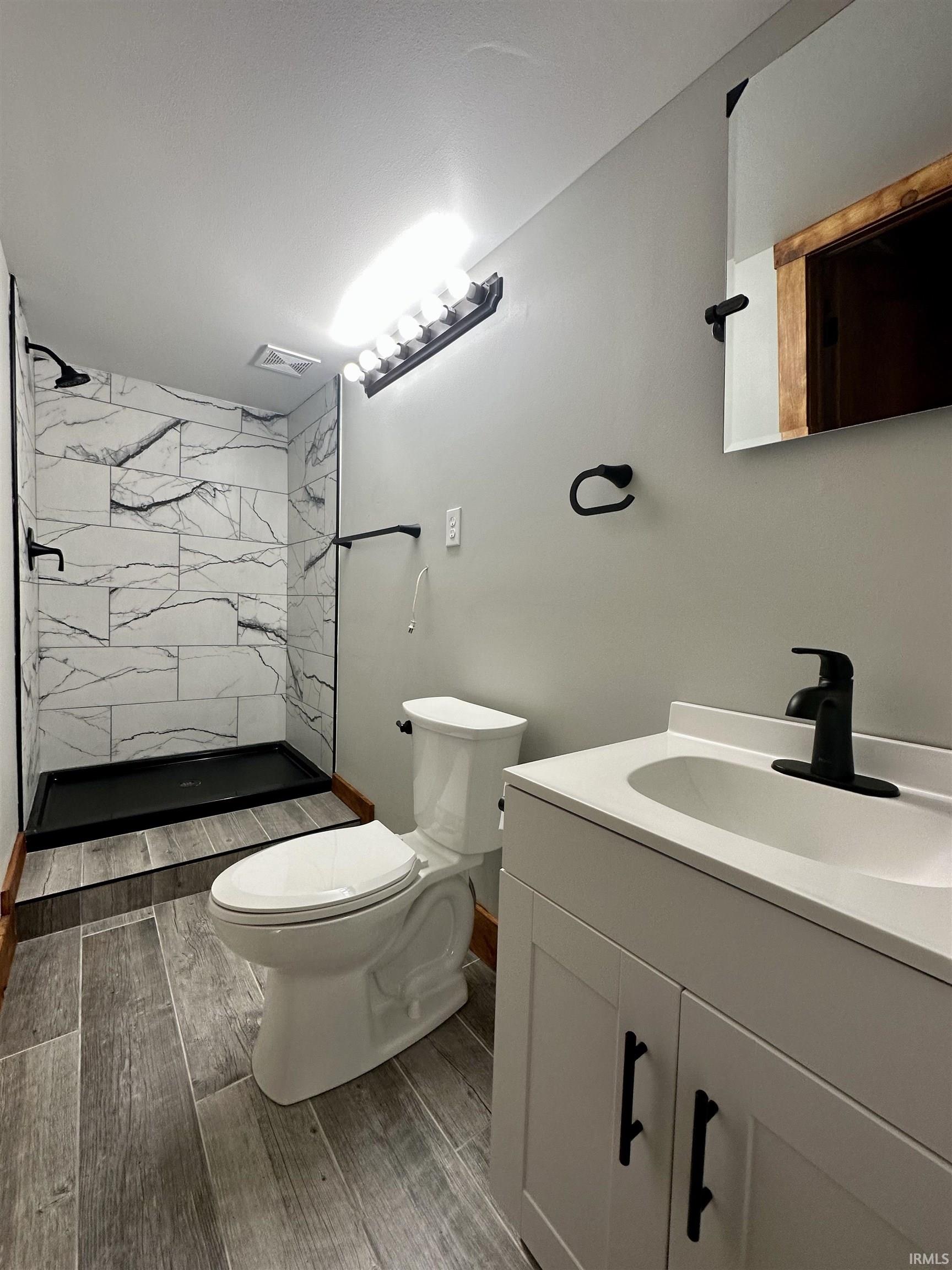 1375 River Road Spencer, IN 47460 - Photo 18 of 22