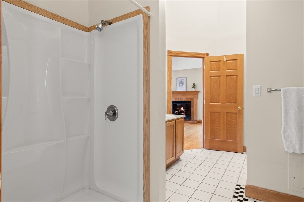 25 Pleasant Street Nahant, MA 01908 - Photo 32 of 39 a bathroom with a shower
