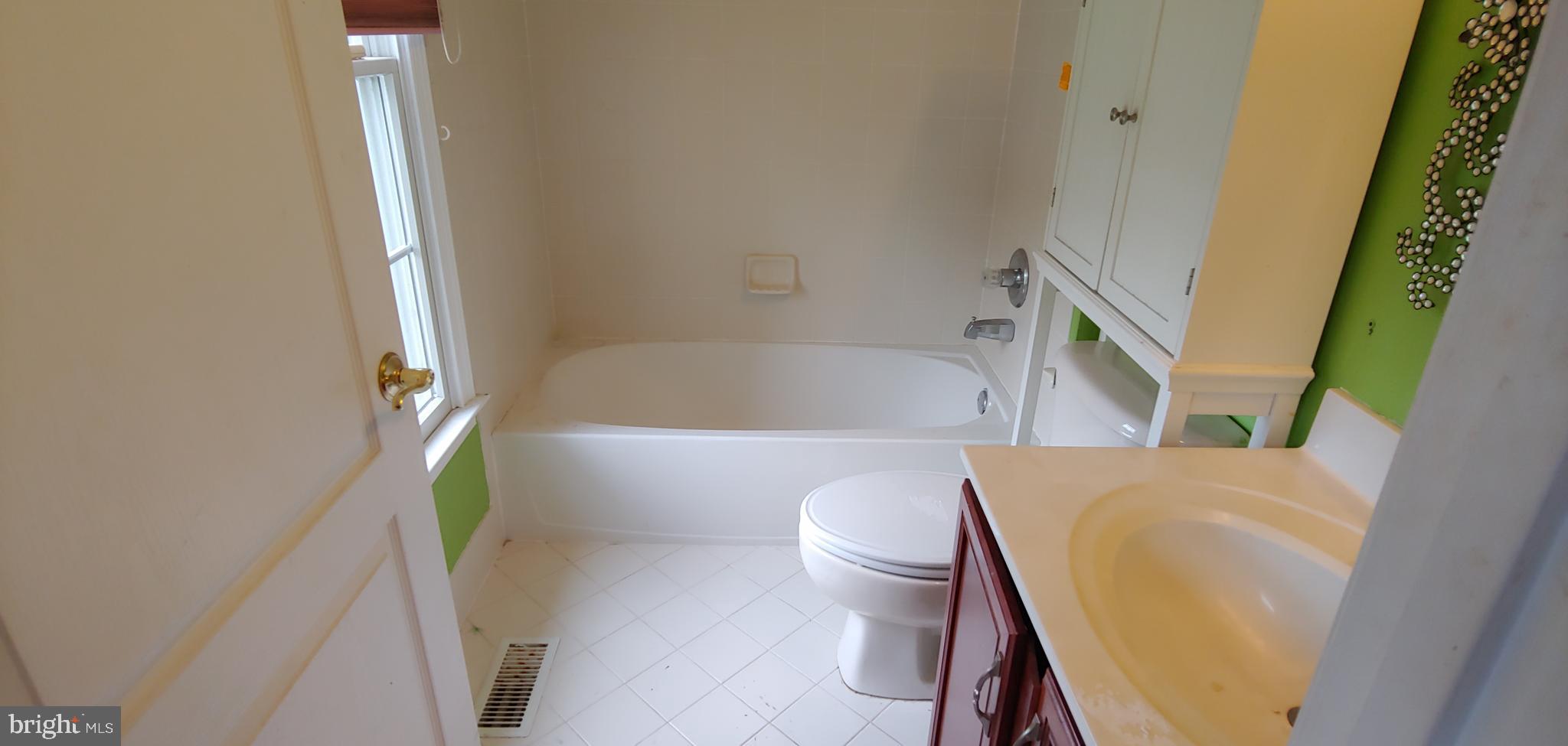 600 Swedesford Road Exton, PA 19341 - Photo 33 of 41 Bedroom 4 private bathroom